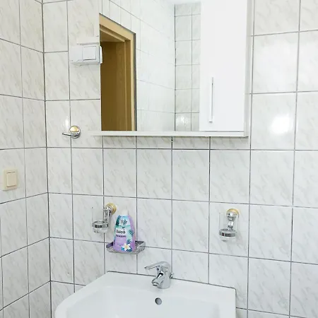 Two Identical Designer 2bd Flats With Sea View In By Flat Mаnager Διαμέρισμα *